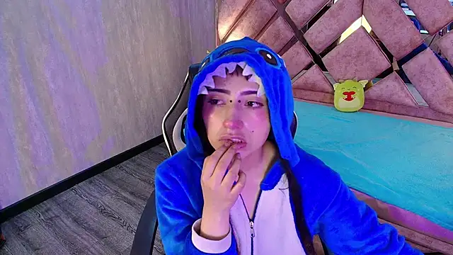 Snapshot of Babyyrasta666 chatting on November 18, 2025, 3:10 am Babyyrasta666 online show from November 18, 2025, 3:10 am