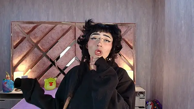 Snapshot of Babyyrasta666 chatting on November 2, 2025, 3:33 am Babyyrasta666 online show from November 2, 2025, 3:33 am