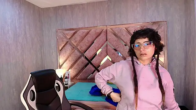 Snapshot of Babyyrasta666 chatting on November 25, 2025, 3:29 am Babyyrasta666 online show from November 25, 2025, 3:29 am