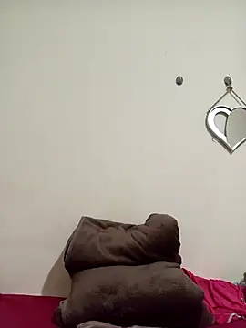 SEXYMOANSXX online show from April 8, 2026, 6:04 am