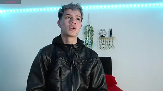 nicktorn online show from April 12, 2026, 1:03 pm