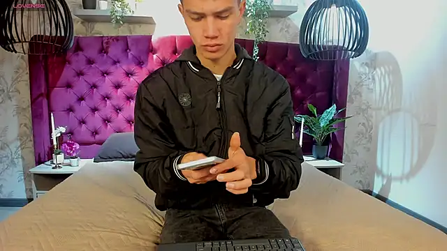 nicktorn online show from January 9, 2026, 11:39 am