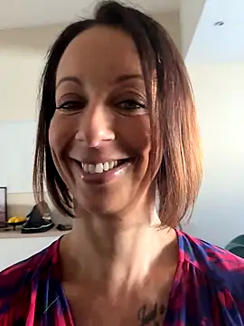 Snapshot of spycyfanny chatting on November 13, 2025, 8:40 am spycyfanny online show from November 13, 2025, 8:40 am