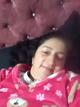 Victorya suger online show from October 18, 2025, 2:35 am