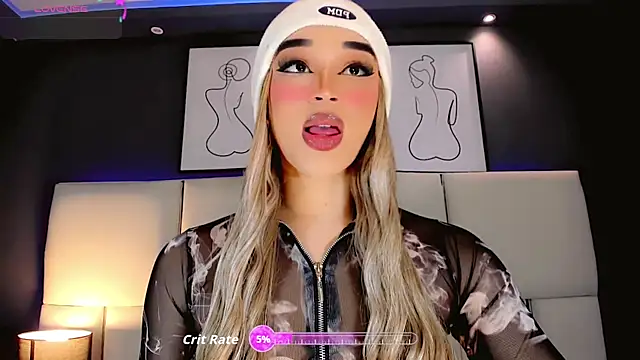 Valeriasmiithh online show from October 27, 2025, 8:43 pm