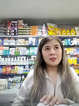 Snapshot of Sophie_del_Castillo chatting on December 18, 2025, 1:11 am Sophie del Castillo online show from December 18, 2025, 1:11 am