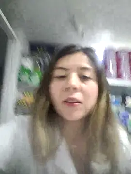 Snapshot of Sophie_del_Castillo chatting on December 3, 2025, 12:44 am Sophie del Castillo online show from December 3, 2025, 12:44 am