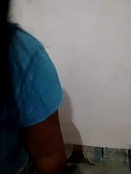 Snapshot of big_booty15 chatting on November 19, 2025, 1:16 am big booty15 online show from November 19, 2025, 1:16 am