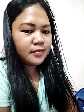 Snapshot of big_booty15 chatting on December 1, 2025, 4:30 pm big booty15 online show from December 1, 2025, 4:30 pm