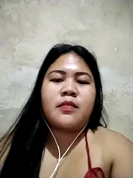 Snapshot of big_booty15 chatting on October 23, 2025, 4:44 am big booty15 online show from October 23, 2025, 4:44 am