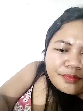 Snapshot of big_booty15 chatting on December 2, 2025, 4:36 am big booty15 online show from December 2, 2025, 4:36 am