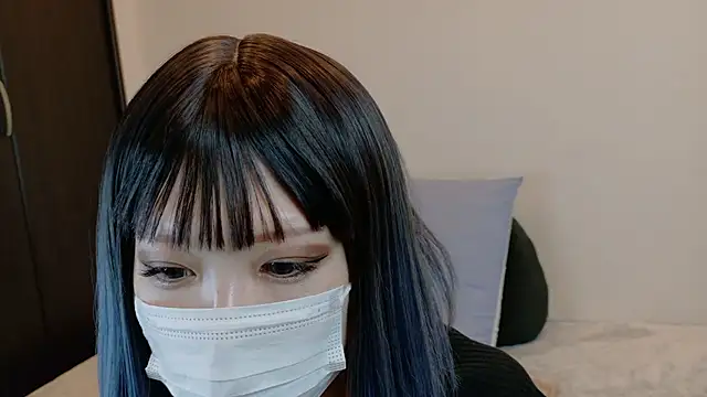 sarina at online show from February 27, 2026, 4:23 am