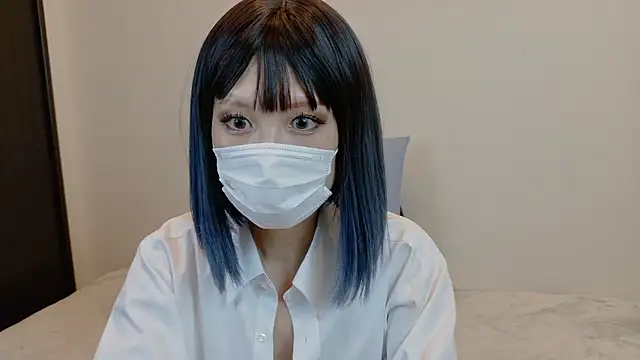 Snapshot of sarina_at chatting on November 7, 2025, 4:28 am sarina at online show from November 7, 2025, 4:28 am