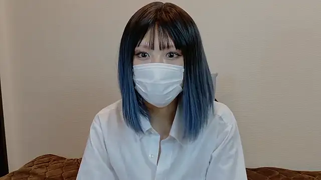 Snapshot of sarina_at chatting on November 25, 2025, 4:24 am sarina at online show from November 25, 2025, 4:24 am