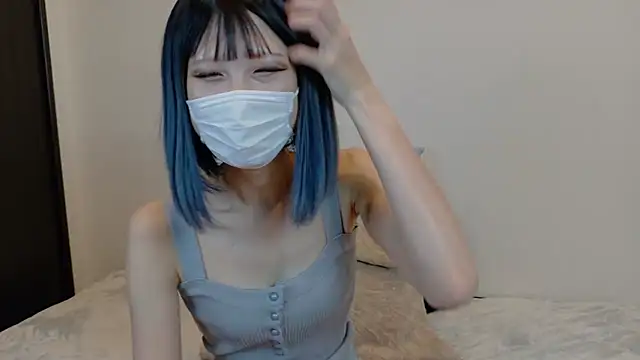 Snapshot of sarina_at chatting on November 3, 2025, 4:28 am sarina at online show from November 3, 2025, 4:28 am