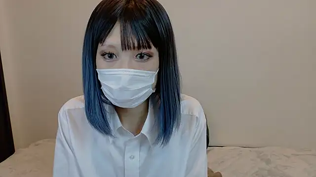 Snapshot of sarina_at chatting on November 1, 2025, 7:24 am sarina at online show from November 1, 2025, 7:24 am