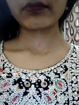 Snapshot of ROSE_GOLDE chatting on September 26, 2025, 5:20 pm ROSE GOLDE online show from September 26, 2025, 5:20 pm