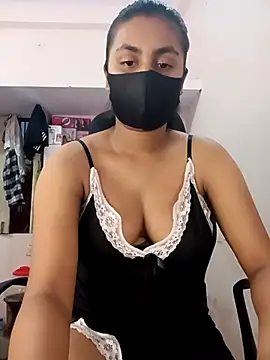 Snapshot of hotmanshi chatting on October 4, 2025, 6:53 pm hotmanshi online show from October 4, 2025, 6:53 pm