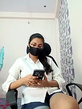 Snapshot of hotmanshi chatting on September 22, 2025, 3:29 pm hotmanshi online show from September 22, 2025, 3:29 pm