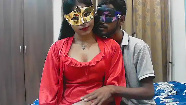 Snapshot of horny__couple_ chatting on October 17, 2025, 4:31 pm horny  couple  online show from October 17, 2025, 4:31 pm