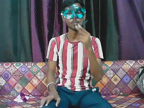 Snapshot of horny__couple_ chatting on September 17, 2025, 4:42 pm horny  couple  online show from September 17, 2025, 4:42 pm