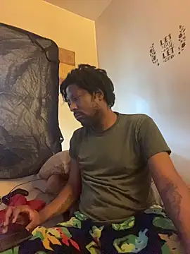 viceutk1 online show from April 28, 2026, 5:39 pm