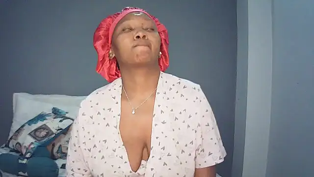 CouplesX96xx online show from April 13, 2026, 11:42 pm