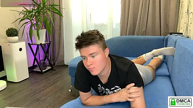 holy eggs 02 online show from September 14, 2025, 4:57 am