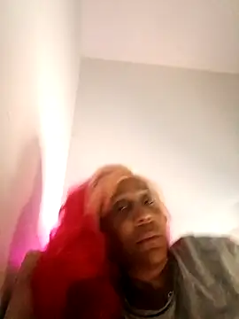 iamlalamilano online show from April 14, 2026, 10:15 pm