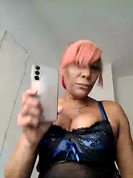 iamlalamilano online show from March 7, 2026, 1:27 pm