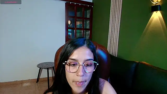 DanielaMonroe online show from November 13, 2025, 8:02 pm