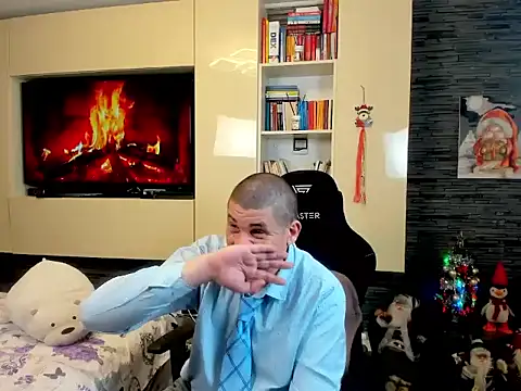 SpartacusDaddy48 online show from February 24, 2026, 5:47 pm