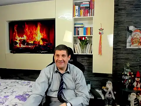 SpartacusDaddy48 online show from February 14, 2026, 4:45 am