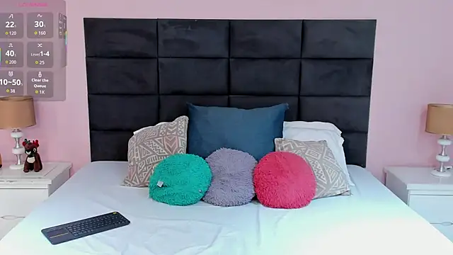 Snapshot of Abby-campbel chatting on November 24, 2025, 9:26 pm Abby-campbel online show from November 24, 2025, 9:26 pm