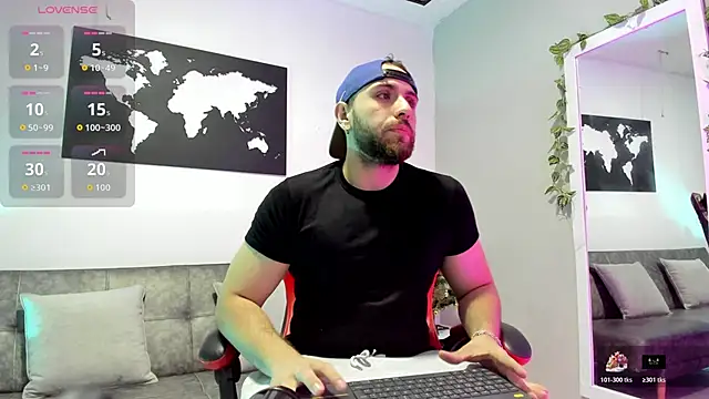 Maximo Wolff online show from December 20, 2025, 8:44 pm