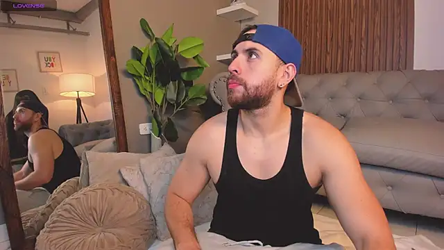 Maximo Wolff online show from March 25, 2026, 8:08 pm