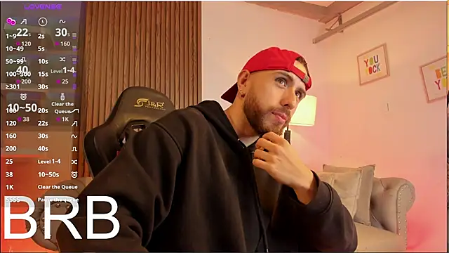 Snapshot of Maximo_Wolff chatting on February 20, 2026, 6:26 am Maximo Wolff online show from February 20, 2026, 6:26 am