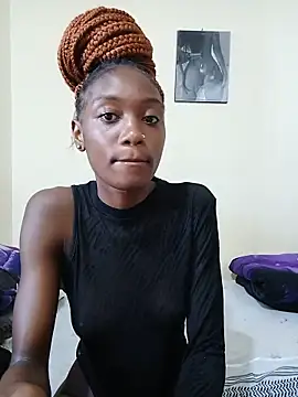 Snapshot of Miss-Hennessy chatting on May 9, 2026, 1:47 pm Miss-Hennessy online show from May 9, 2026, 1:47 pm