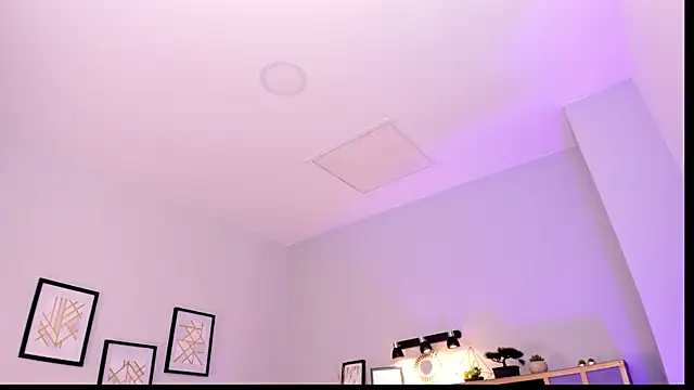 Snapshot of Azurra_amatto2 chatting on February 25, 2026, 9:03 pm Azurra amatto2 online show from February 25, 2026, 9:03 pm