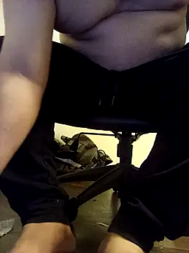 Snapshot of raredick chatting on October 29, 2025, 5:28 am raredick online show from October 29, 2025, 5:28 am