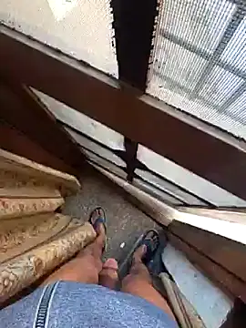 desir3dlund online show from February 7, 2026, 11:07 am