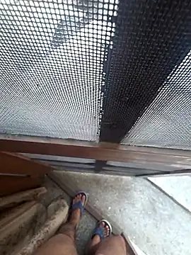 desir3dlund online show from April 26, 2026, 2:53 am