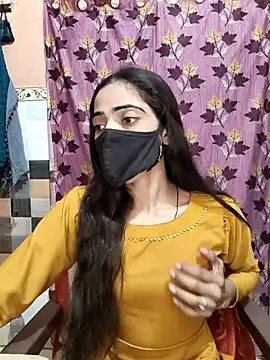 Snapshot of Cute_Manju01 chatting on November 30, 2025, 4:57 am Cute Manju01 online show from November 30, 2025, 4:57 am