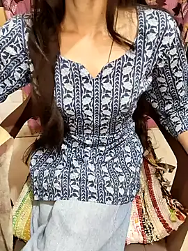 Snapshot of Cute_Manju01 chatting on November 14, 2025, 8:40 am Cute Manju01 online show from November 14, 2025, 8:40 am