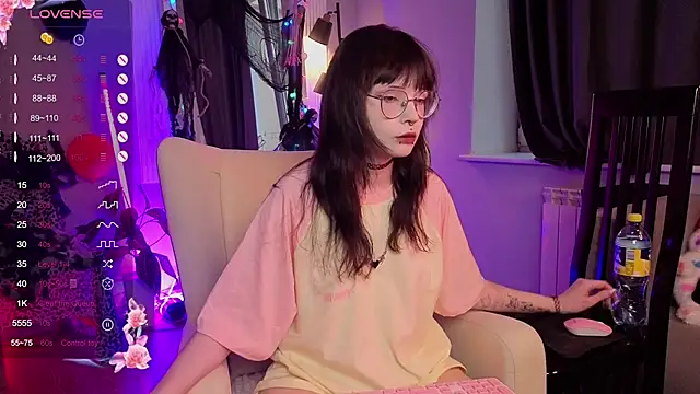 Snapshot of Misa_Perfect chatting on November 1, 2025, 11:59 am Misa Perfect online show from November 1, 2025, 11:59 am