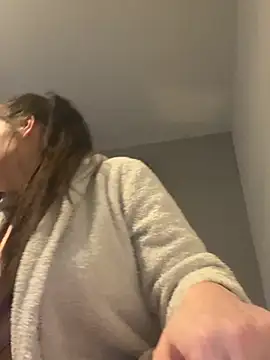 Snapshot of LollyLove_ chatting on February 26, 2026, 9:04 pm LollyLove online show from February 26, 2026, 9:04 pm