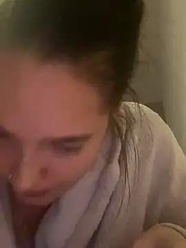 Snapshot of LollyLove_ chatting on February 6, 2026, 9:11 pm LollyLove online show from February 6, 2026, 9:11 pm