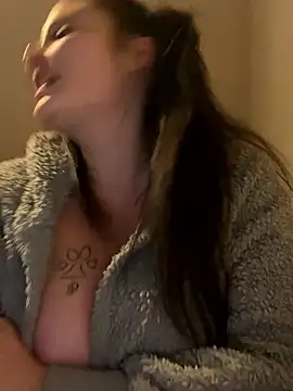 Snapshot of LollyLove_ chatting on January 5, 2026, 9:07 pm LollyLove online show from January 5, 2026, 9:07 pm