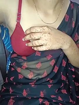 Snapshot of Nidhi_lovely chatting on June 28, 2026, 3:24 am Nidhi lovely online show from June 28, 2026, 3:24 am