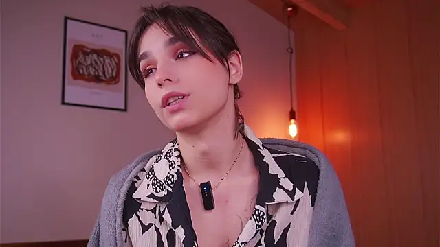 Asecondsoul online show from February 9, 2026, 5:05 am